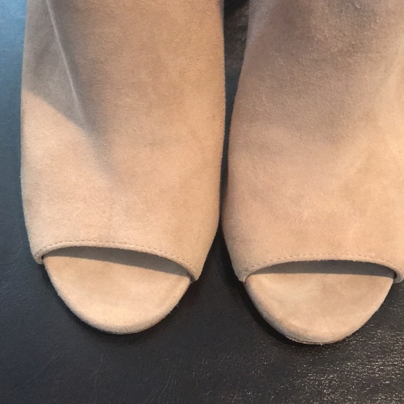 Cynthia Vincent Suede Peep toe shoe boots. - Picture 9 of 9